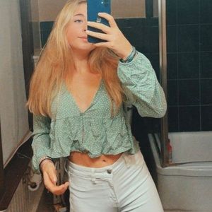 Pacsun cropped blouse